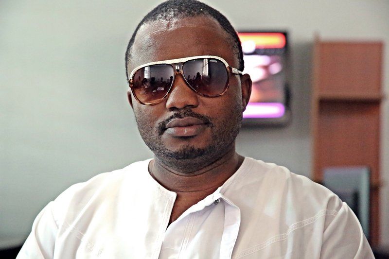 Video: Issa Kamongo (Five Stars Modern Taarab) - Penzi la Kimataifa - Bongo5.com