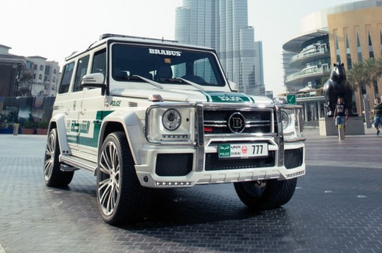 Dubai-police-cars4