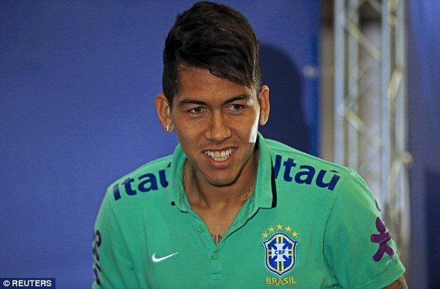 29E6A11300000578-3137122-Roberto_Firmino_has_completed_his_transfer_to_Liverpool_for_28m_-a-1_1435127351113