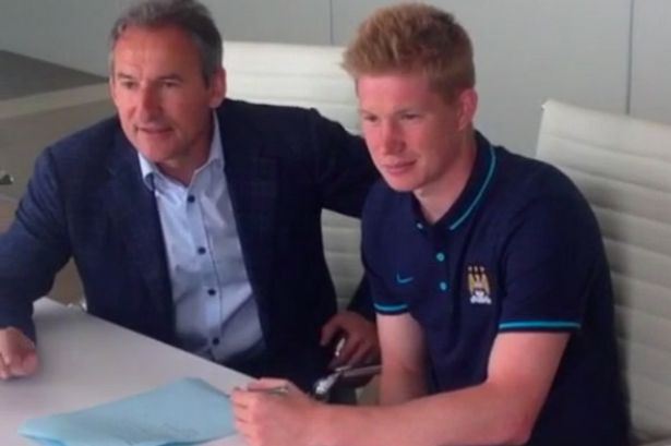 Kevin-De-Bruyne-signs-for-Manchester-City