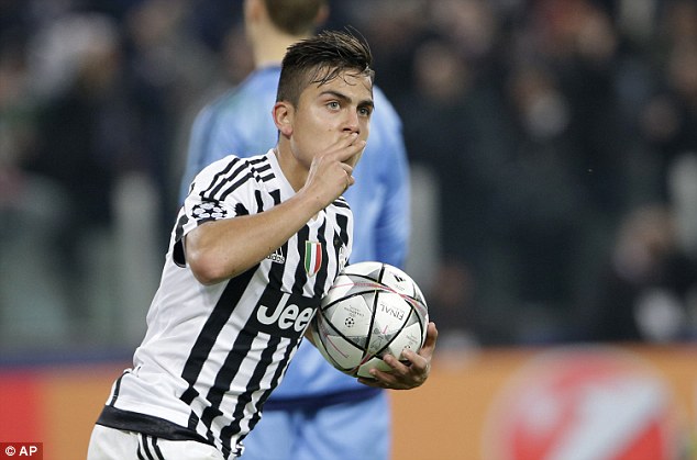 317CCB8700000578-0-Argentine_talent_Dybala_grabs_the_ball_as_he_celebrates_his_seco-a-87_1456270494846